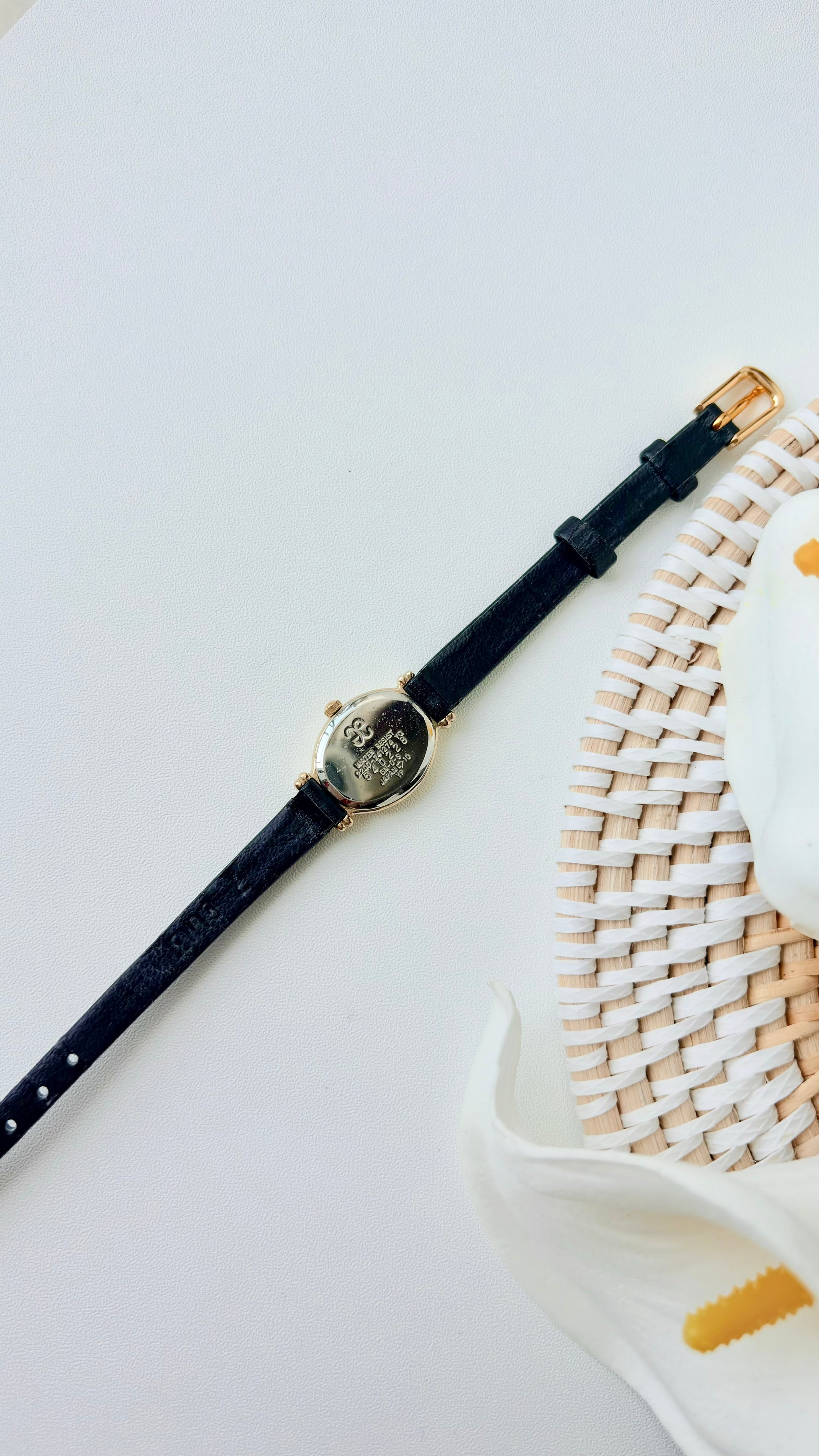 CTZ. Elegance White Oval Roman Dial Black Strap Watch