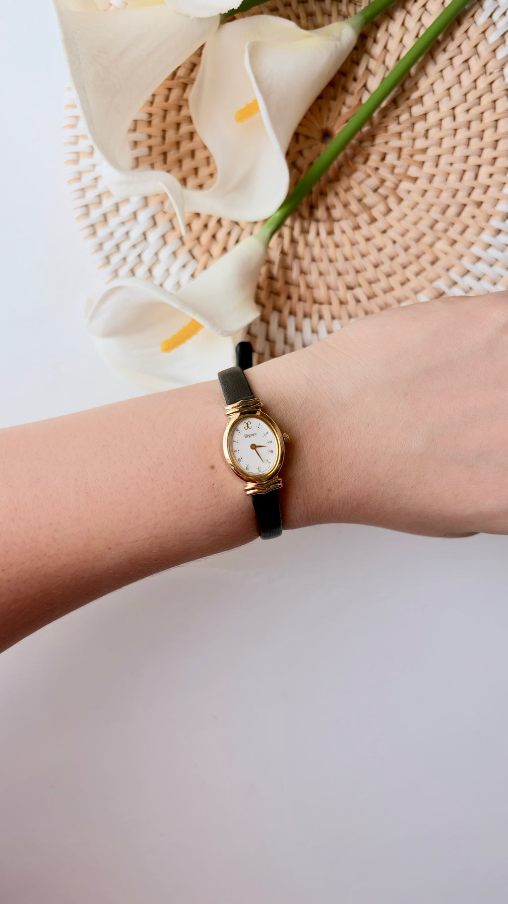 CTZ. Elegance White Oval Roman Dial Black Strap Watch