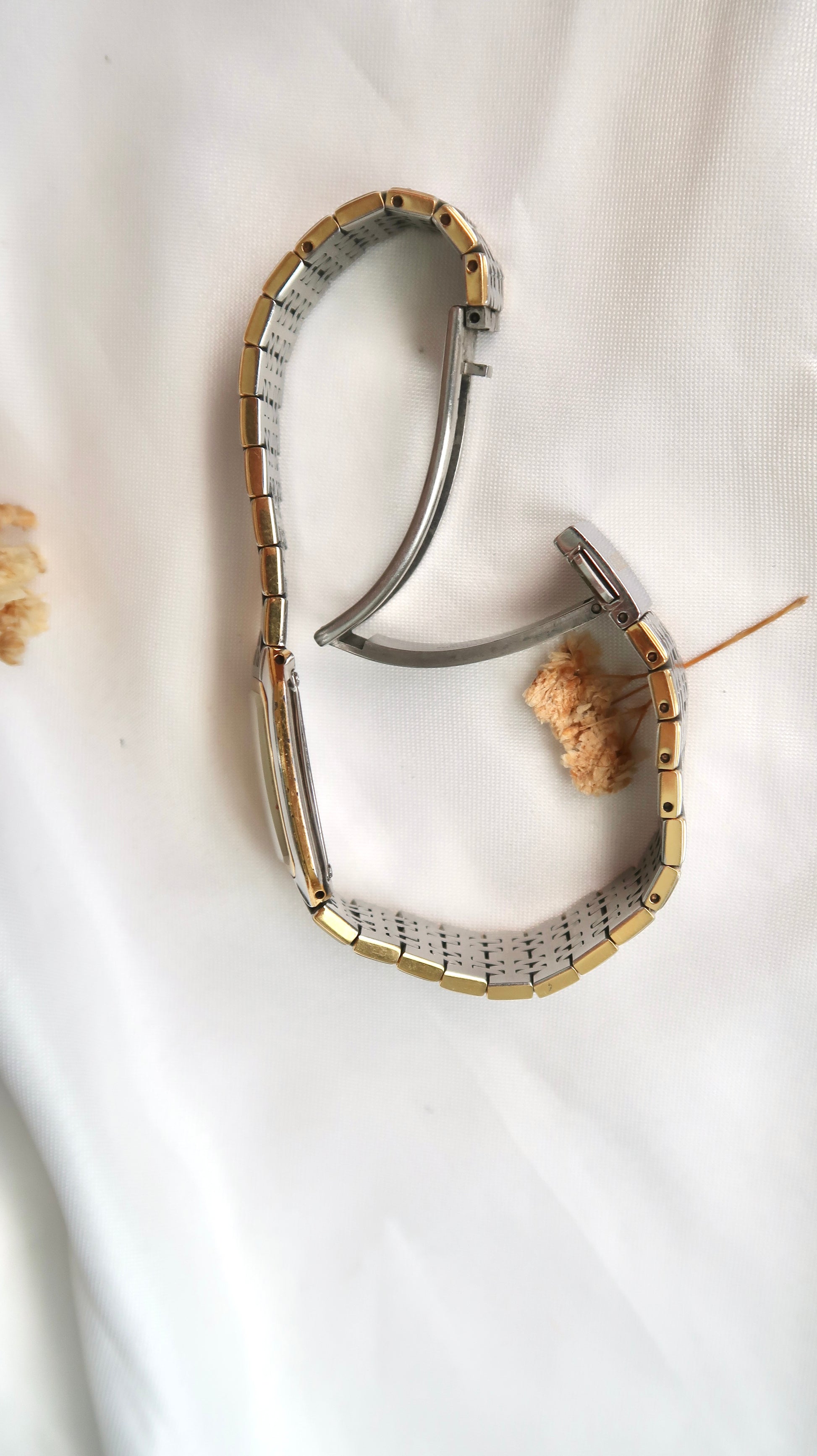 S. Laurel Rect White Roman Dial with Two Tone Chain Watch