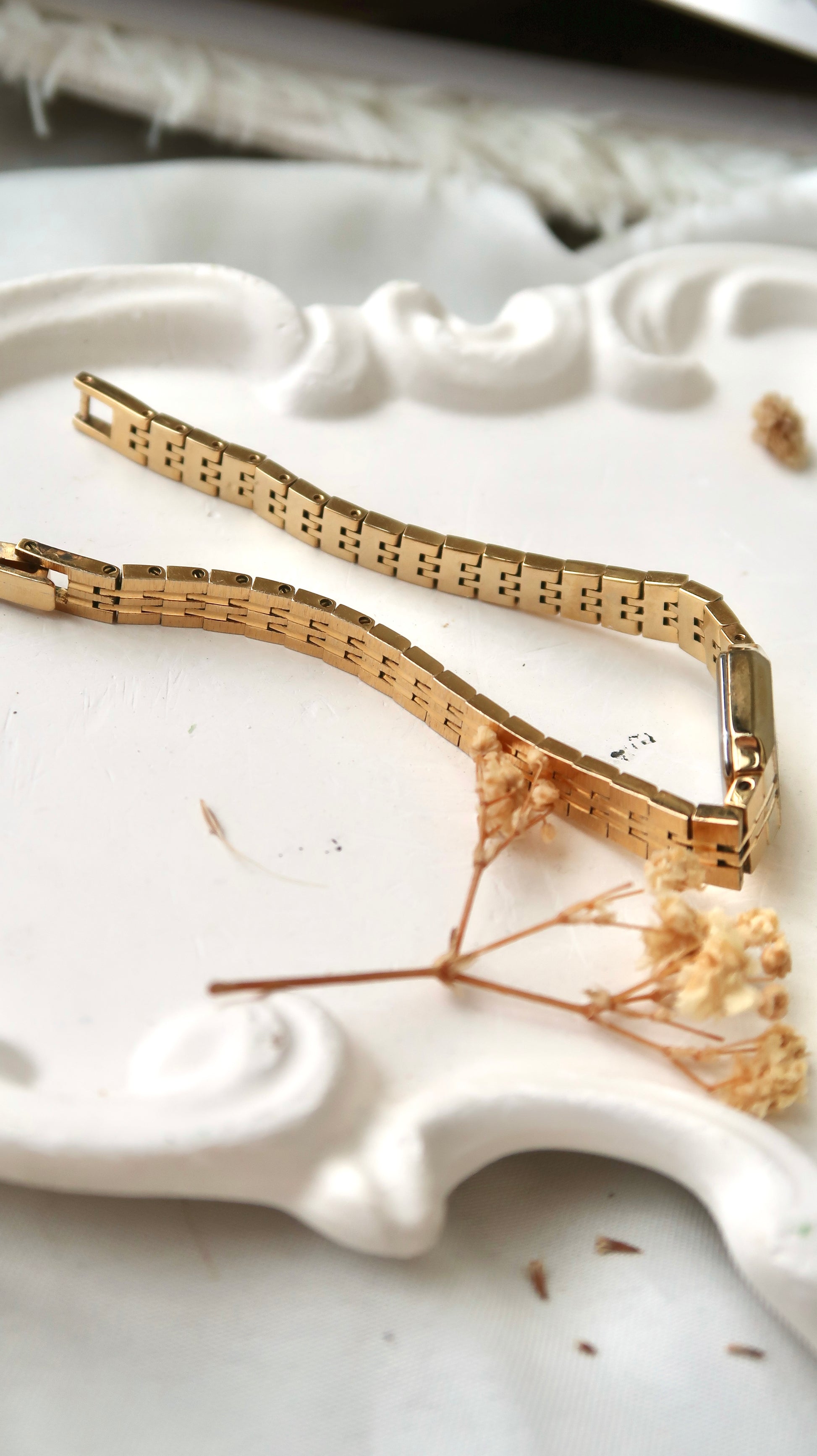 CTZ. x HIROB Gold Mini Square Dial with Gold Chain Watch