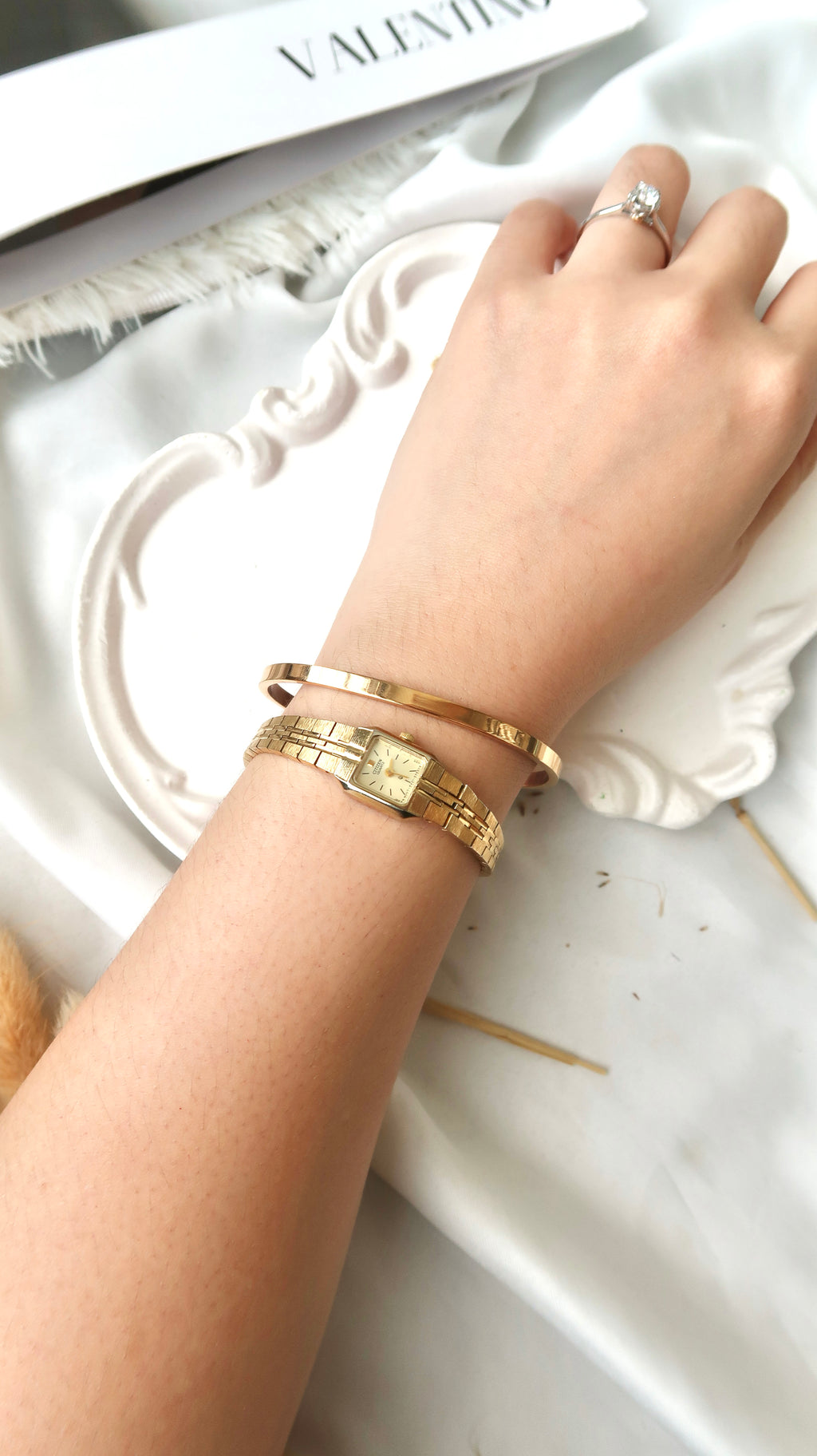 CTZ. x HIROB Gold Mini Square Dial with Gold Chain Watch