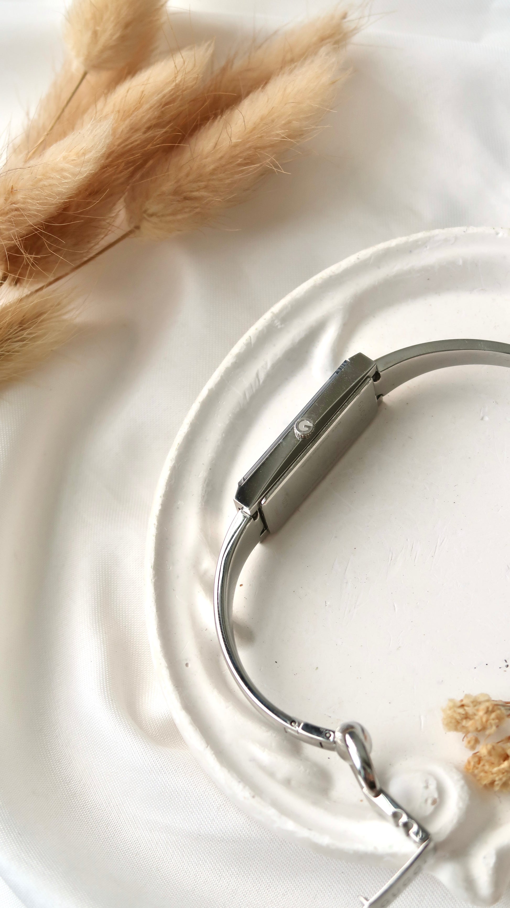 [WITH BOX] Gc. Black Patterned Rect Dial Silver Bangle Watch