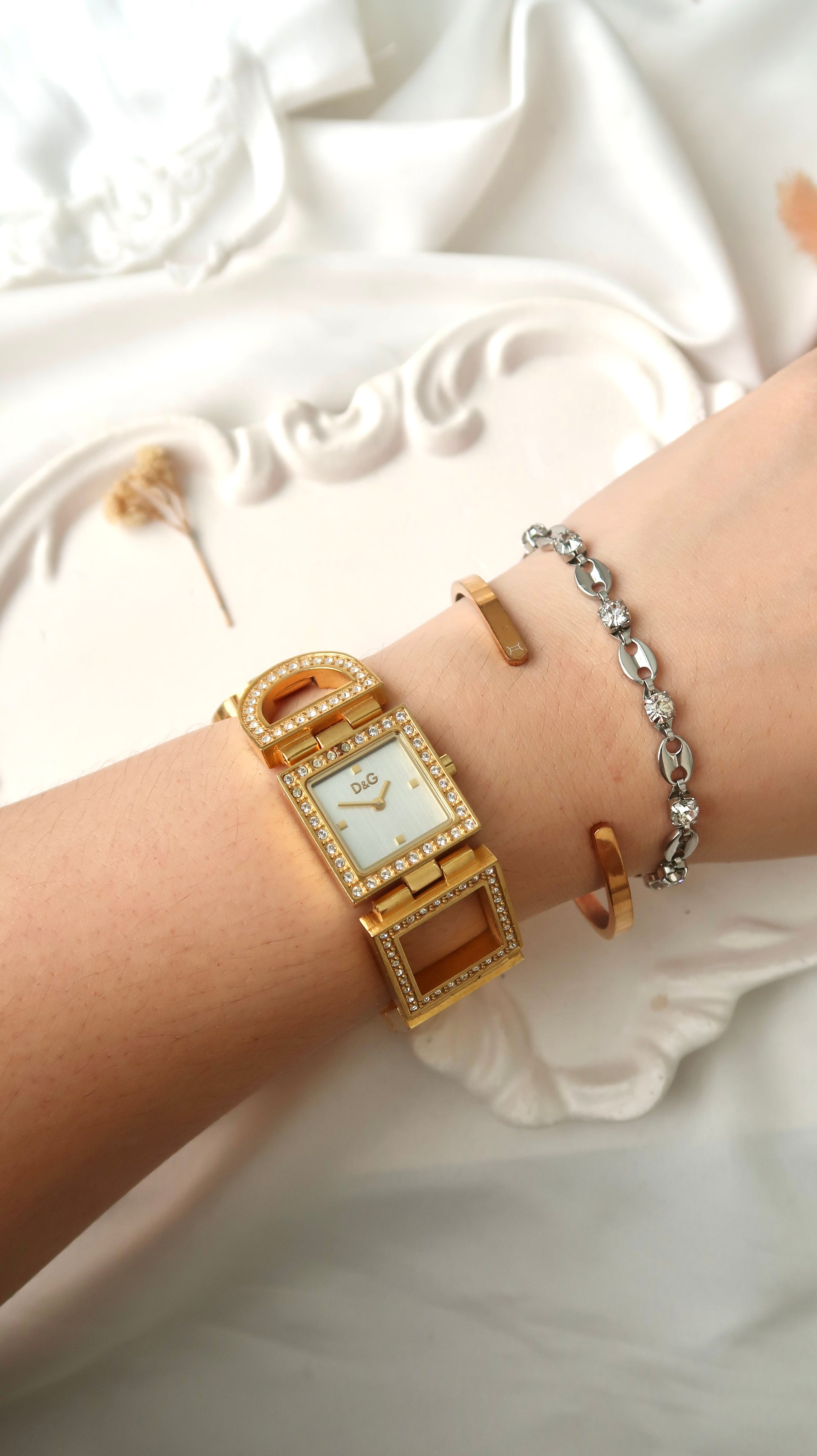 D&G White Square Dial with Gold Chain Watch