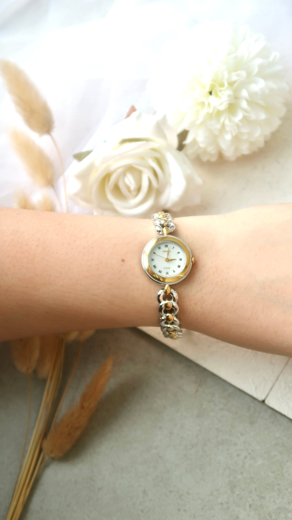 S. Tisse Round Roman MOP Dial with Two Tone Chain Watch