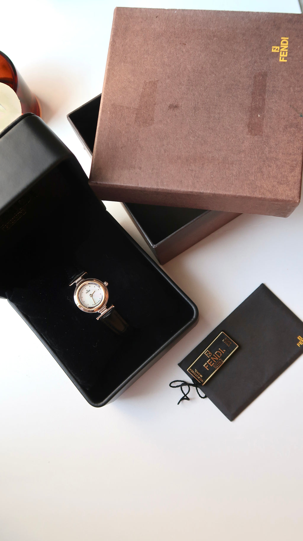 [FULLSET WITH BOX] F. 320L MOP Round Dial with Black Strap