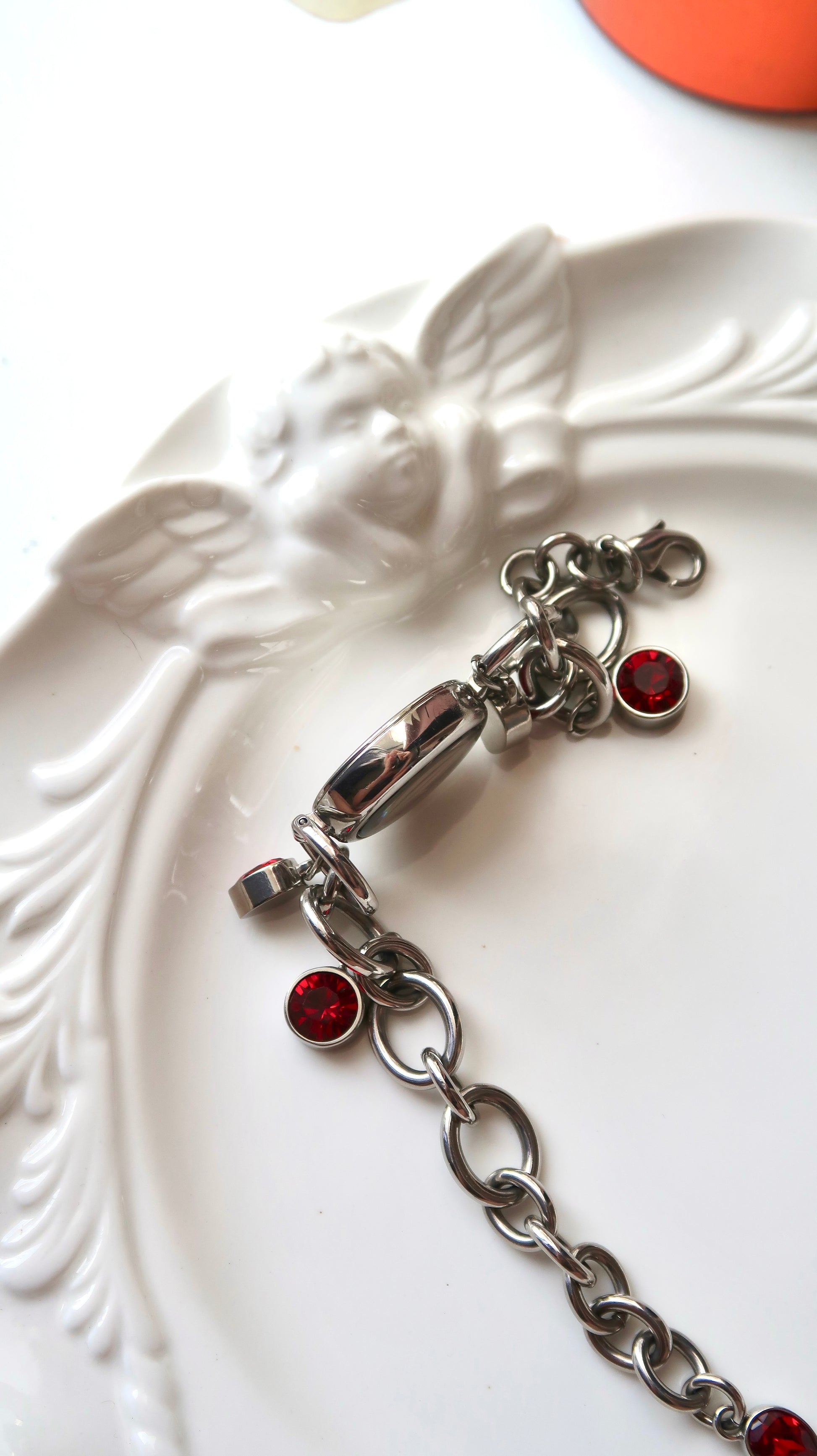 FUR. White Oval Roman Dial with Silver & Red Jewels Bracelet Chain Watch