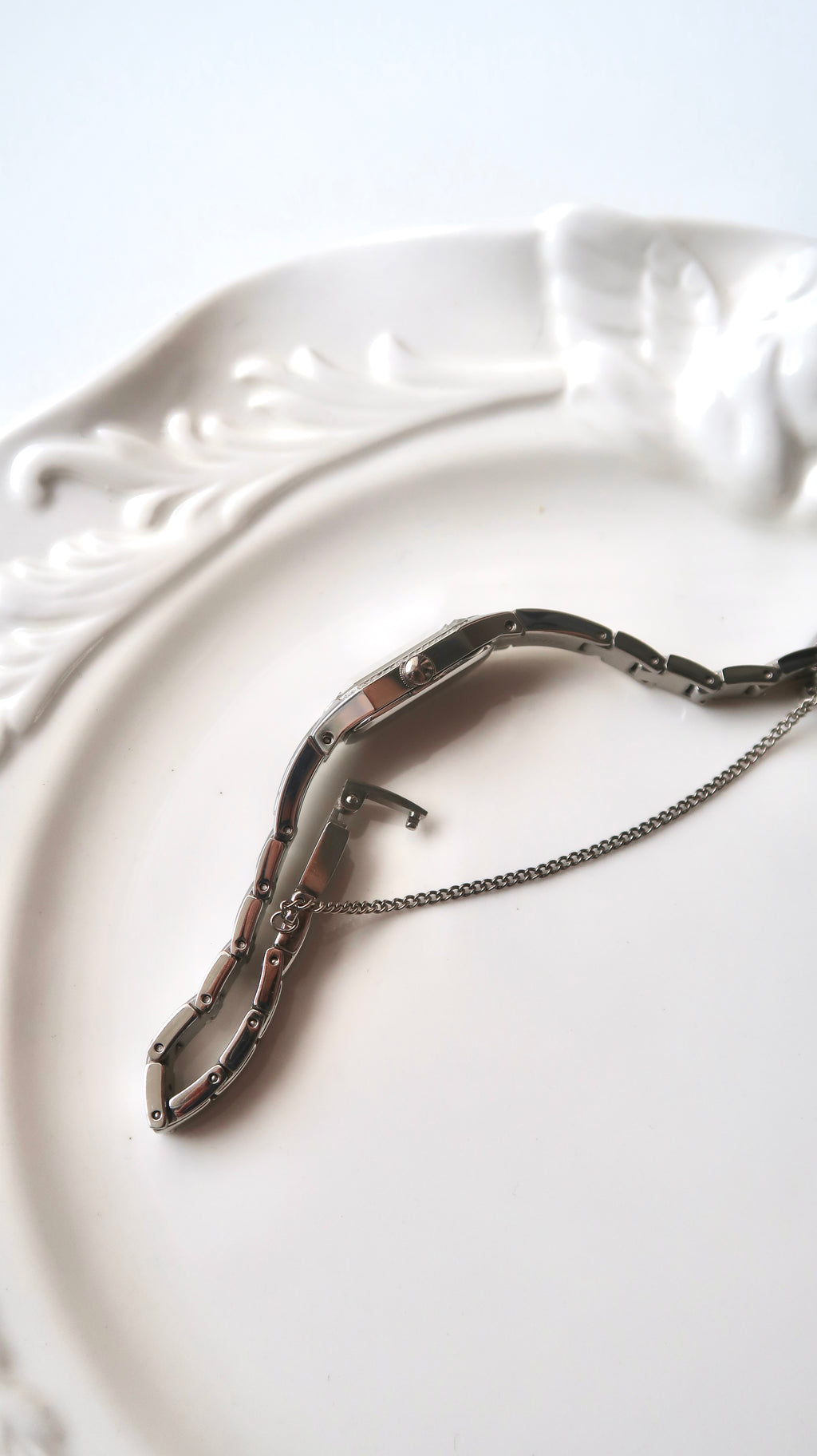 Or. Lady Rose White MOP Rect Dial Silver Chain Watch