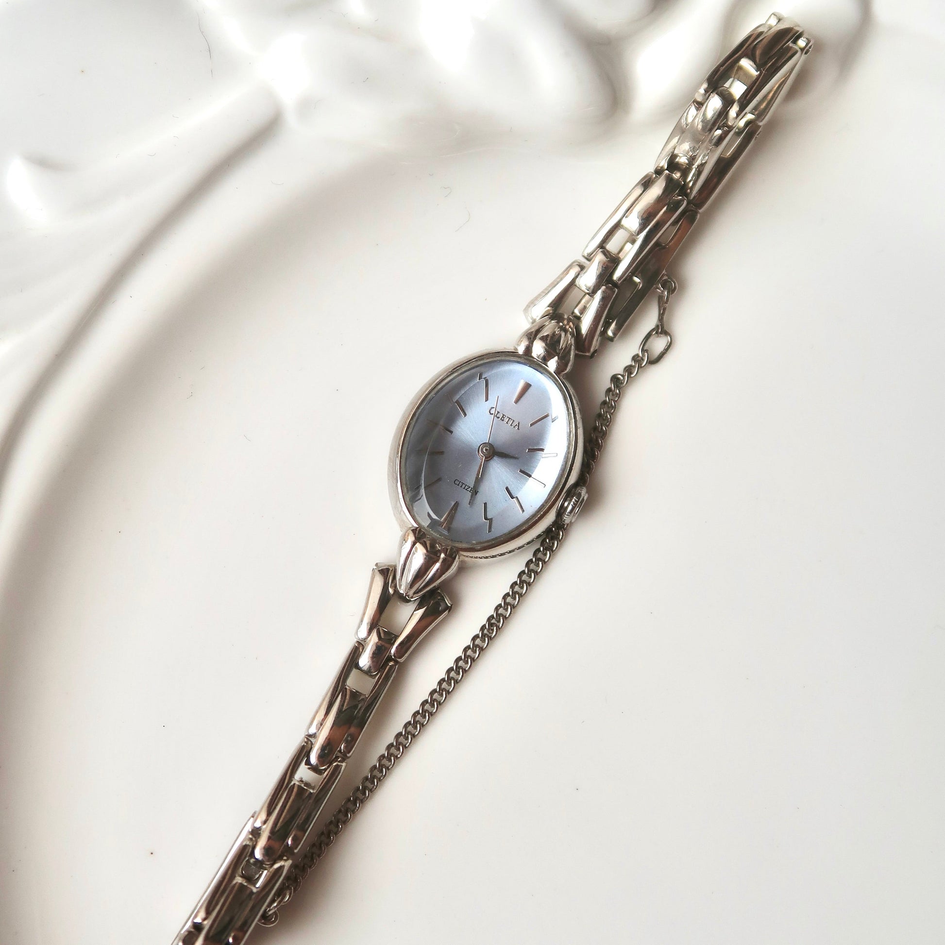 CTZ. Cletia Blue Oval Dial Silver Chain Watch