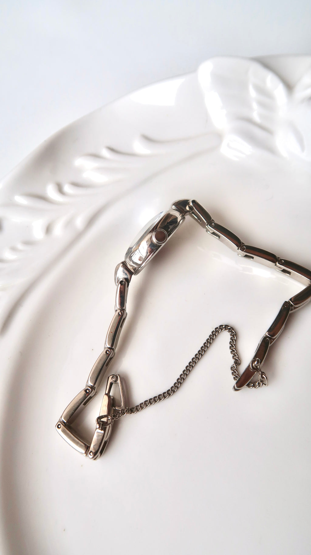 CTZ. Cletia Blue Oval Dial Silver Chain Watch