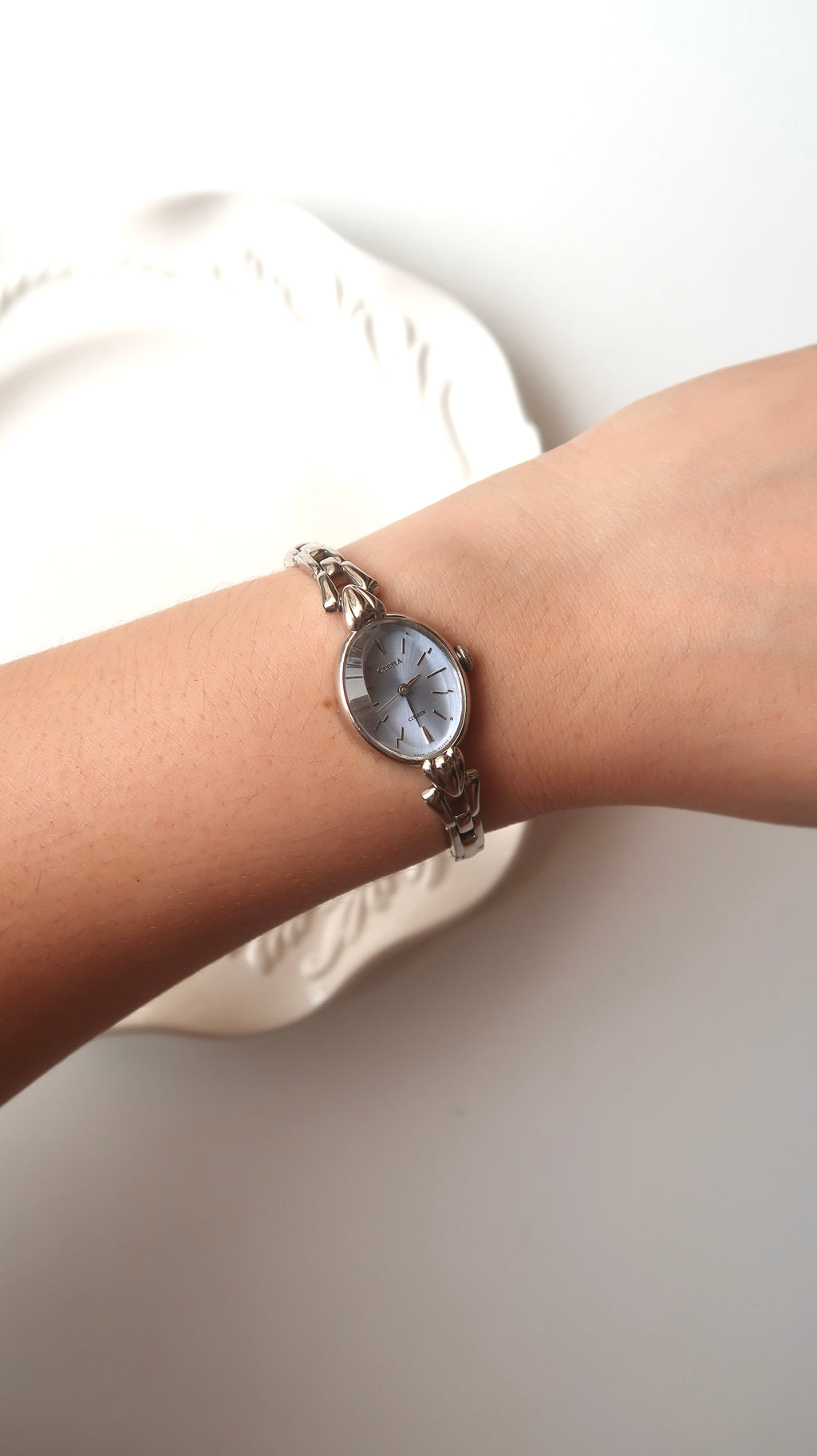 CTZ. Cletia Blue Oval Dial Silver Chain Watch