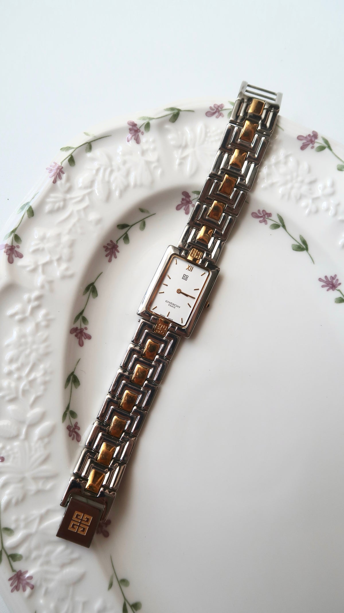 GV. White Rect Dial Two Tone Chain Watch