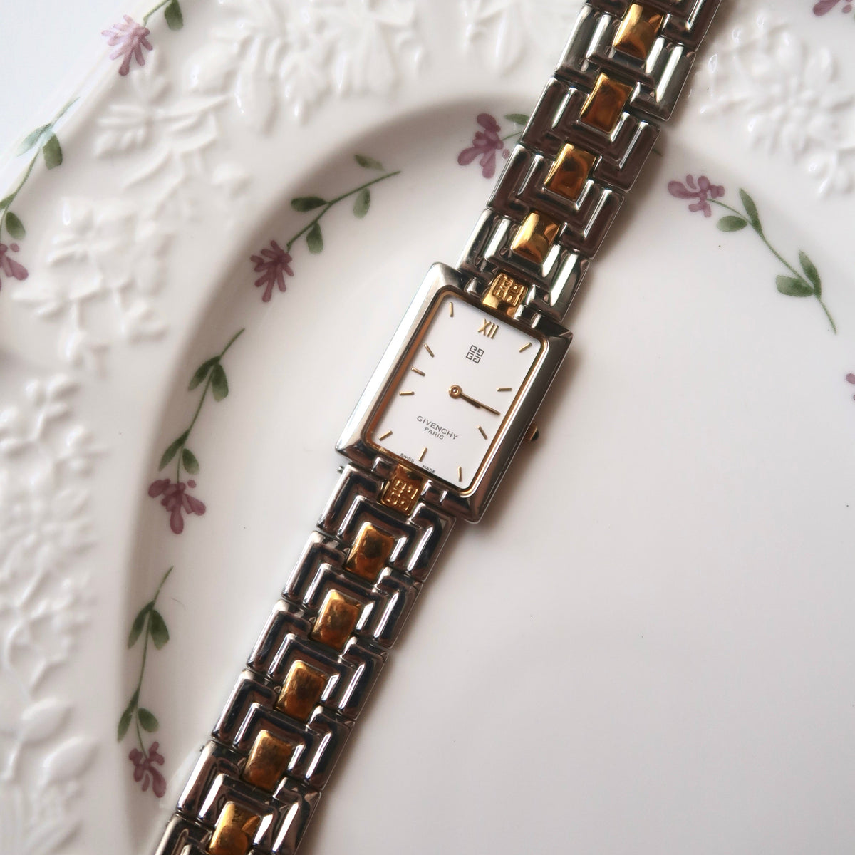 GV. White Rect Dial Two Tone Chain Watch