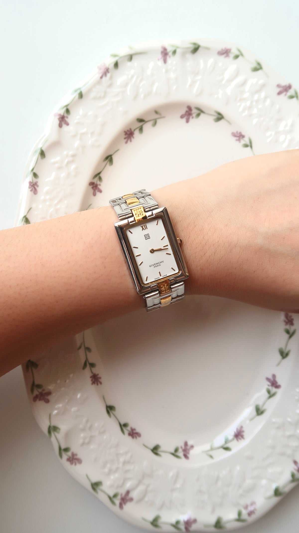 GV. White Rect Dial Two Tone Chain Watch