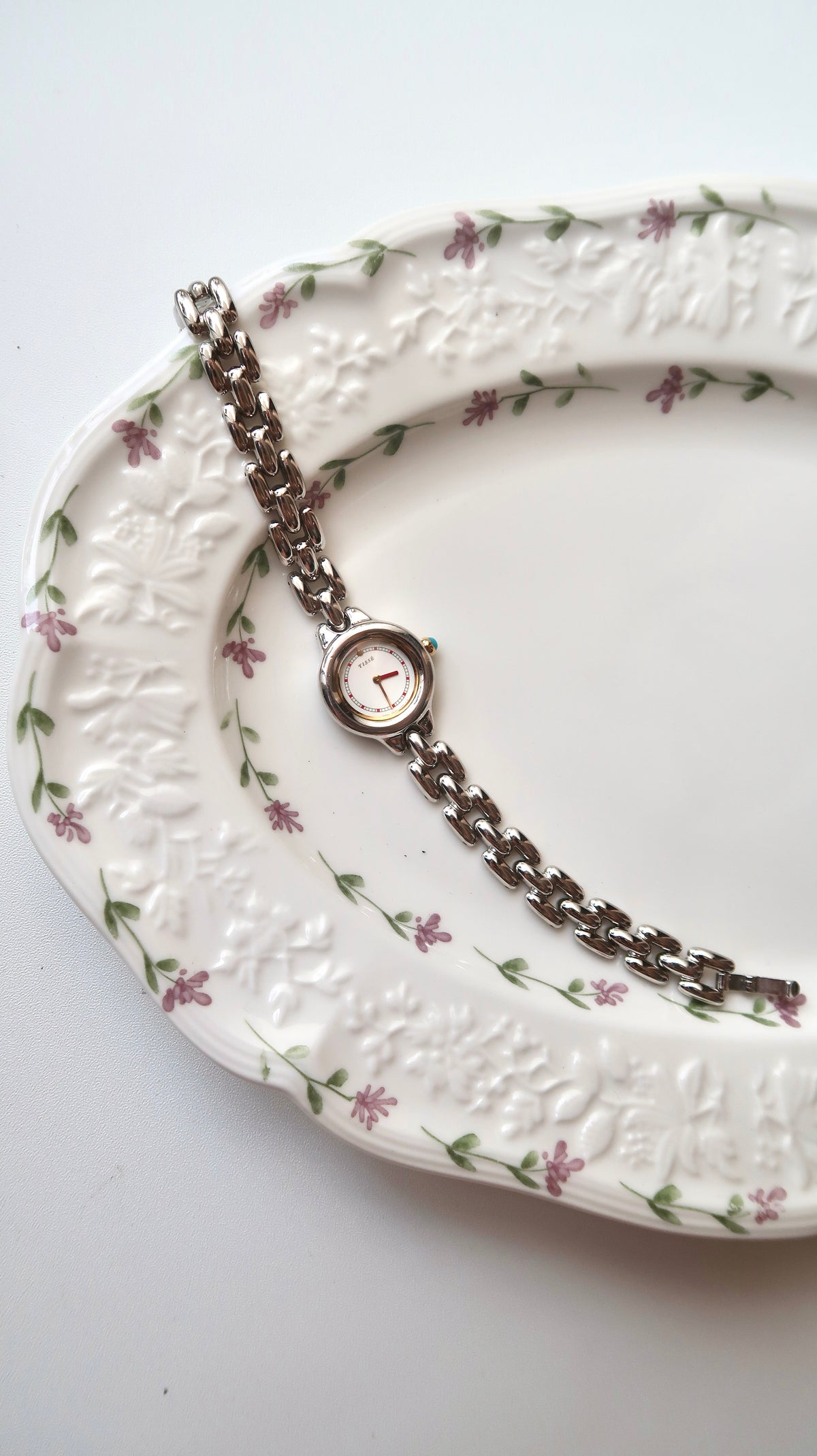 S. Tisse White Round Dial Silver Chain Watch