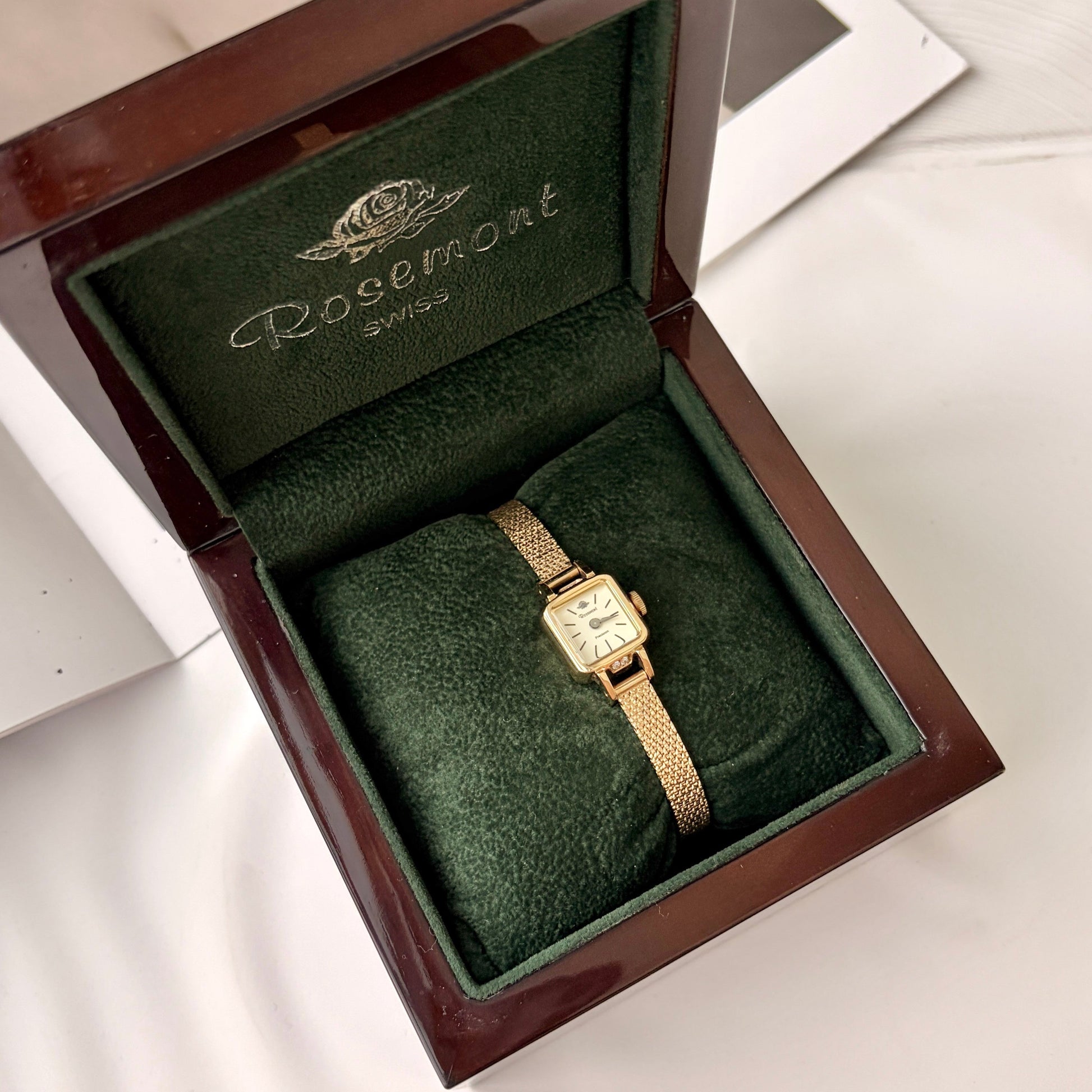 [Fullset WITH BOX] Rosemont Precision Square Dial with Gold Chain Watch