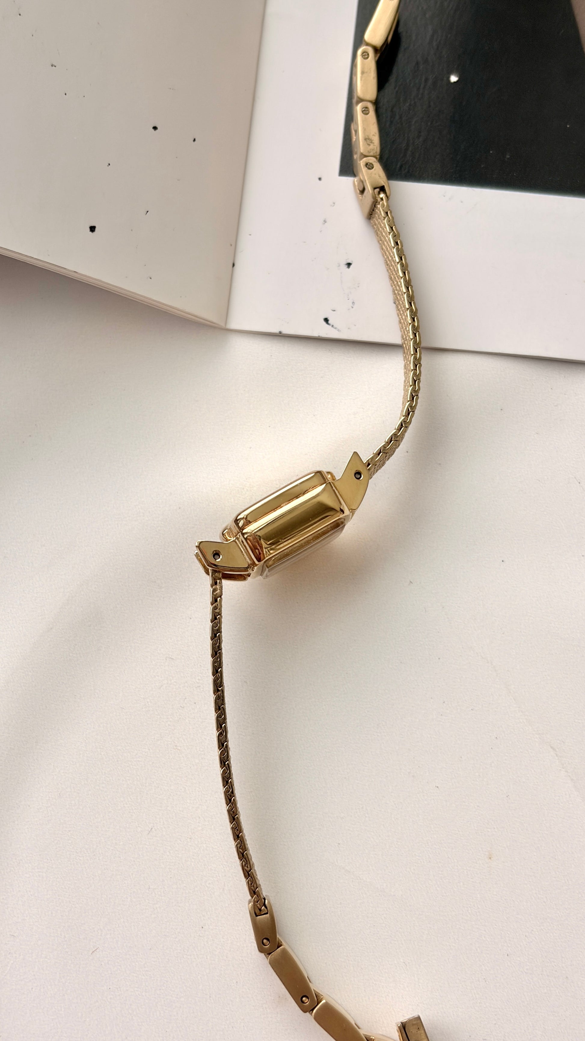 [Fullset WITH BOX] Rosemont Precision Square Dial with Gold Chain Watch