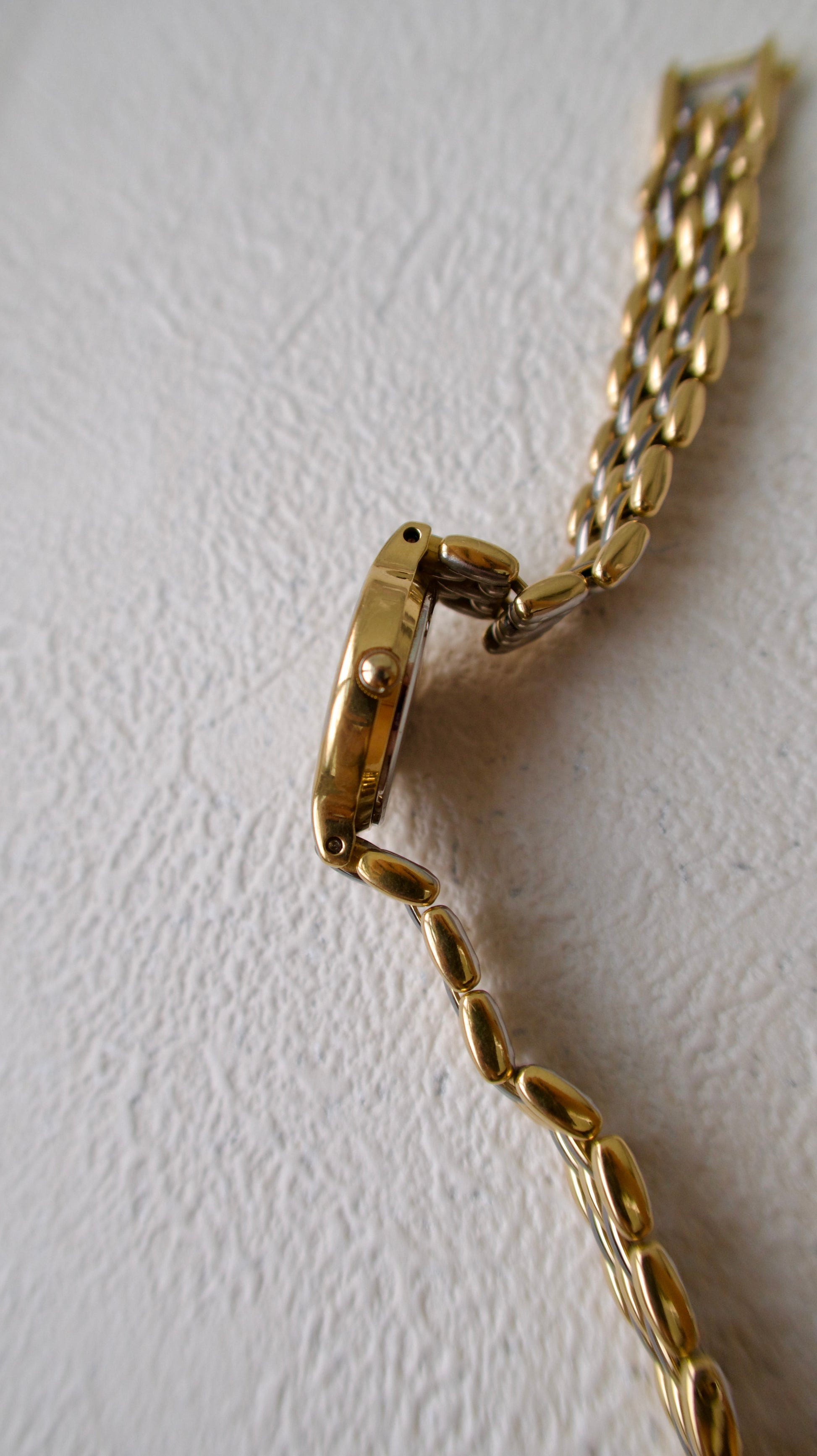 S. Creo Gold Round Dial with Two Tone Chain