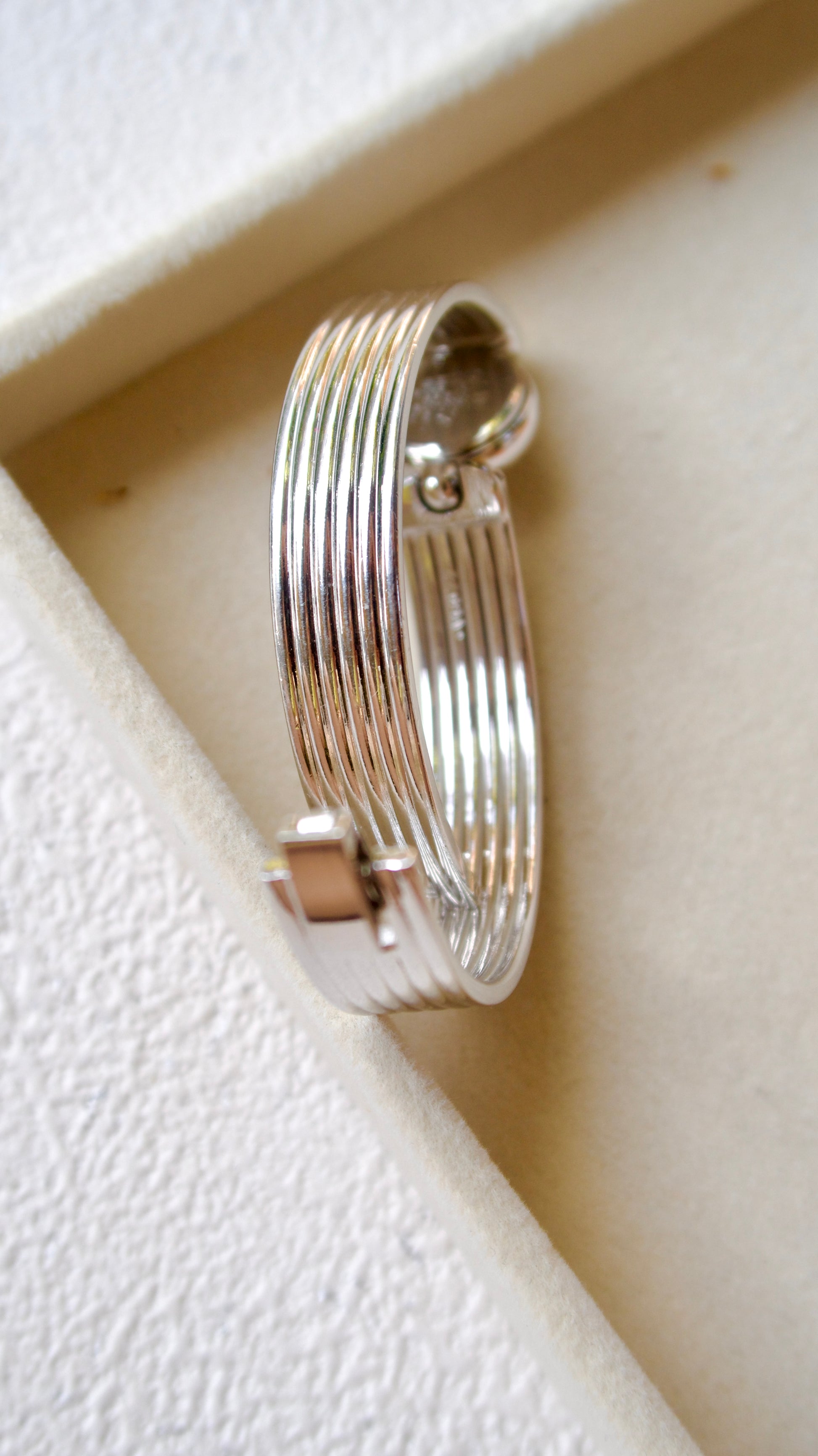 S. Round Dial Silver Bangle