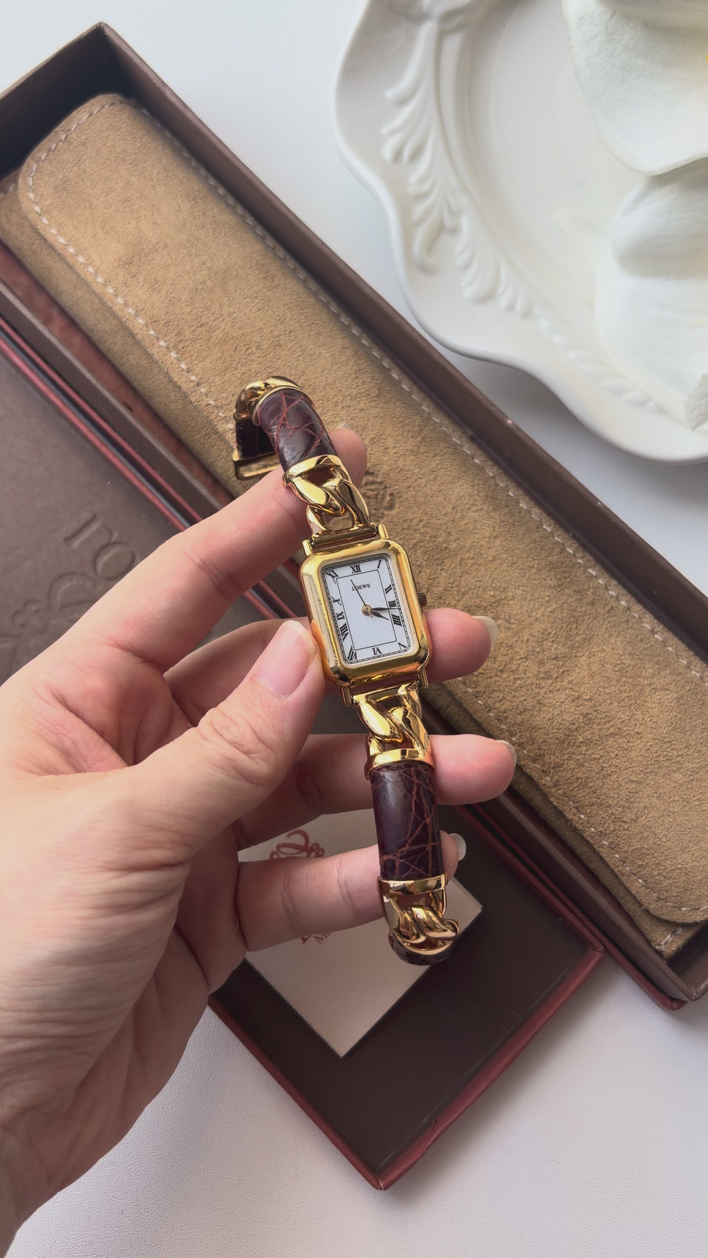 [WITH BOX] LW. White Rect Roman Dial with Brown Leather & Gold Chain Watch