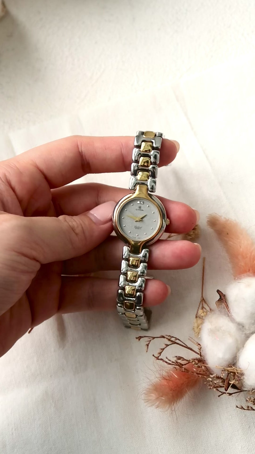 CYMA Sealord Grey Silver Round Dial with Two Tone Chain Watch