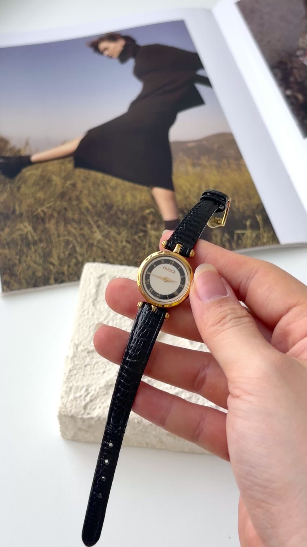 Gc. Sherry Line Round White Black Line Dial with Black Strap Watch