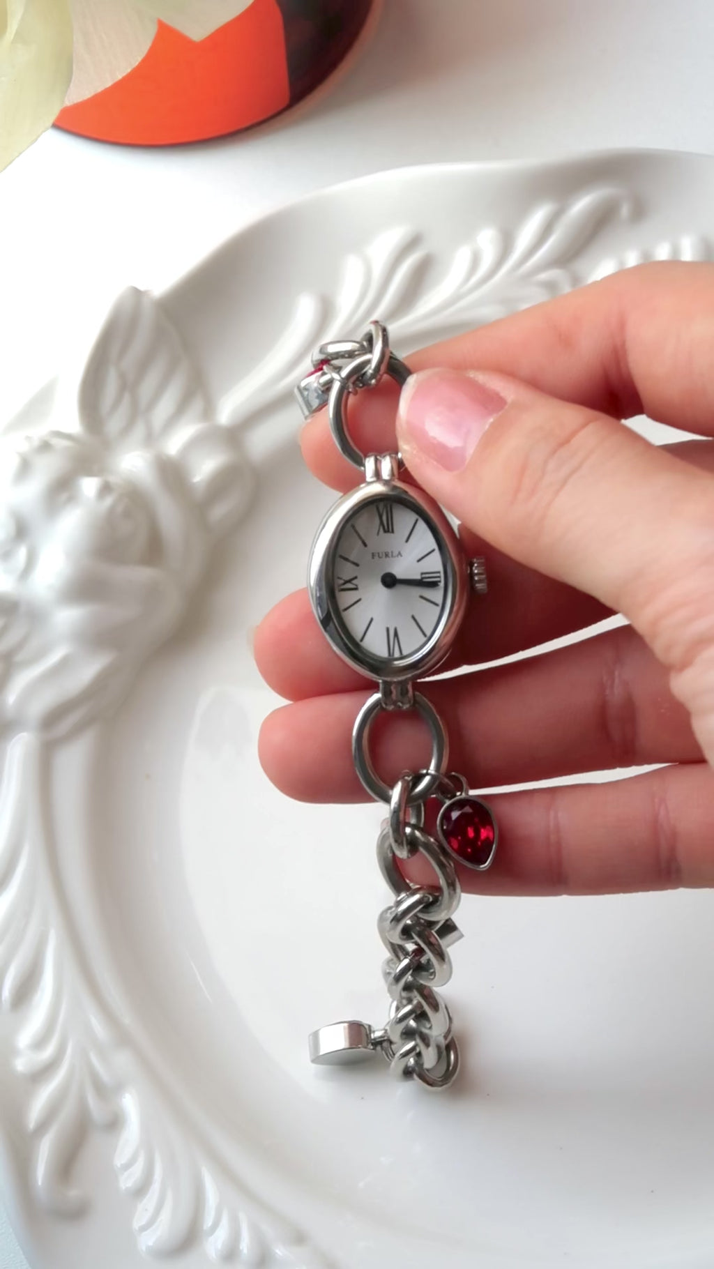 FUR. White Oval Roman Dial with Silver & Red Jewels Bracelet Chain Watch