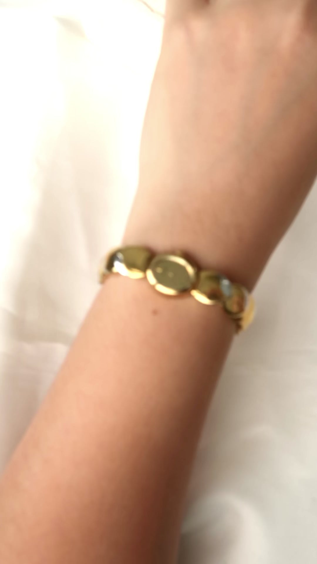 S.  Gold Dial & Oval Chain Watch