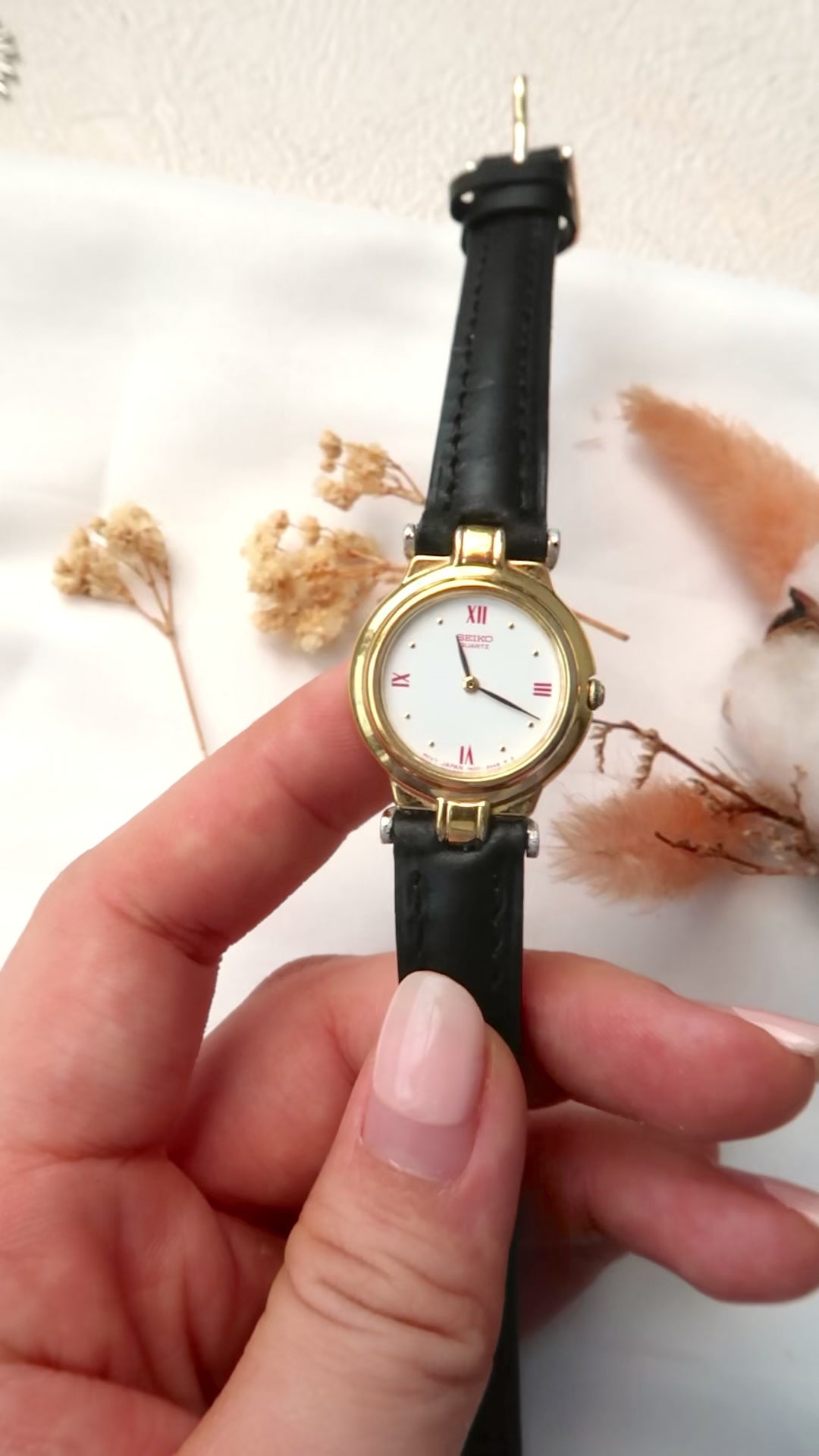 S. White Round Dial with Pink Red Roman and Black Strap Watch