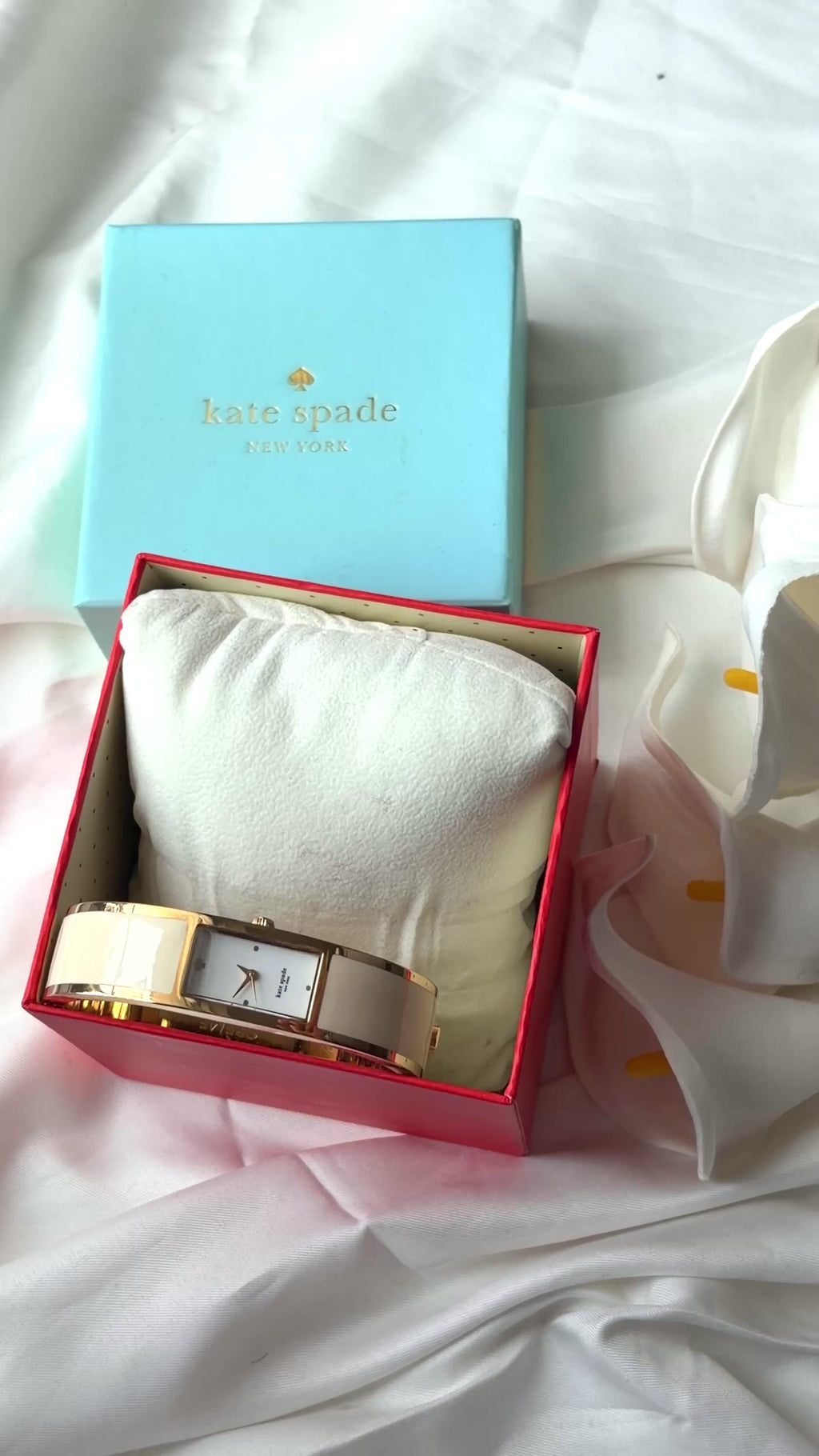 [WITH BOX] KS. White Rect Dial Beige Gold Bangle Watch