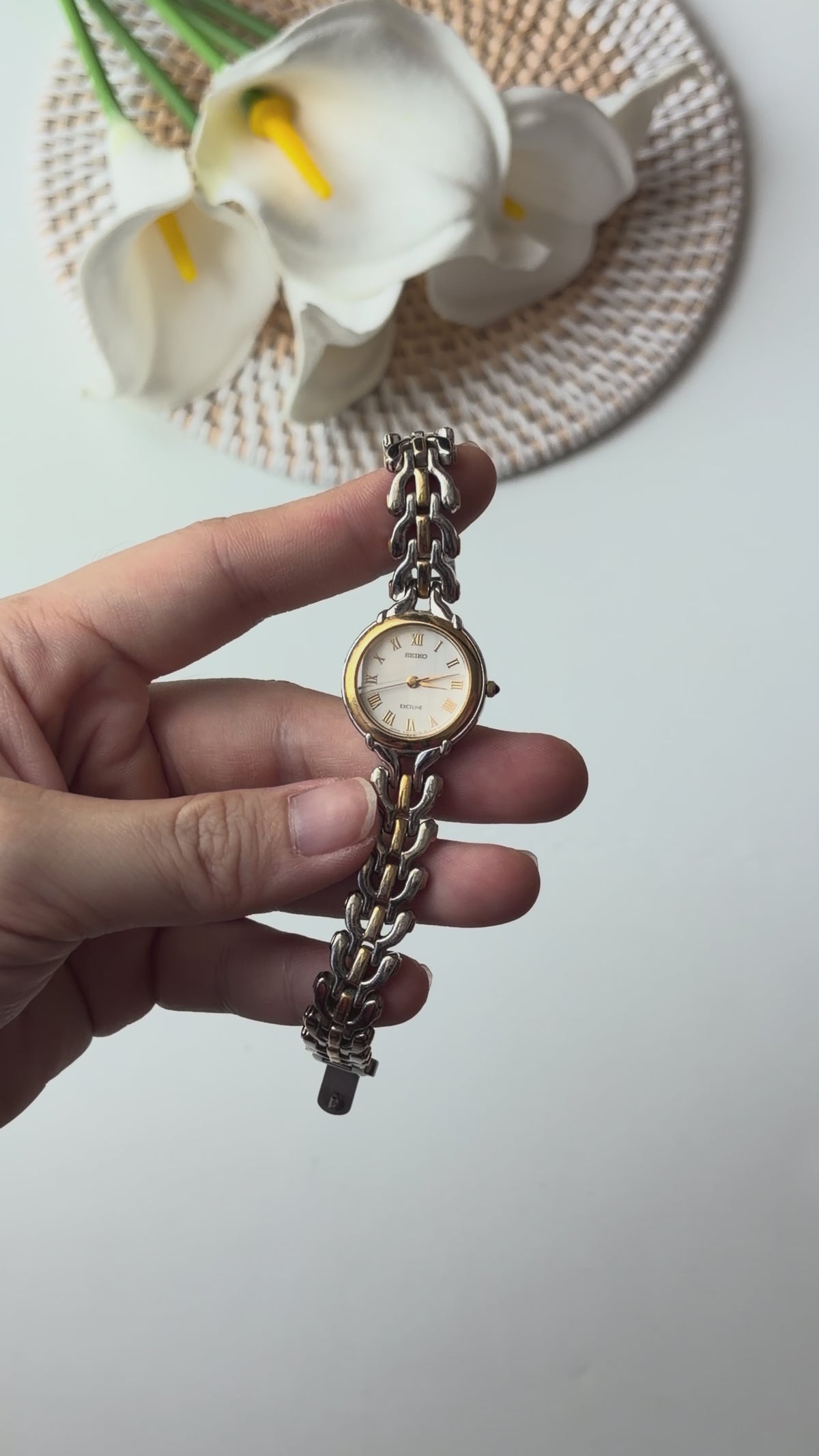 S. Exceline White Round Roman Dial Two Tone Chain Watch