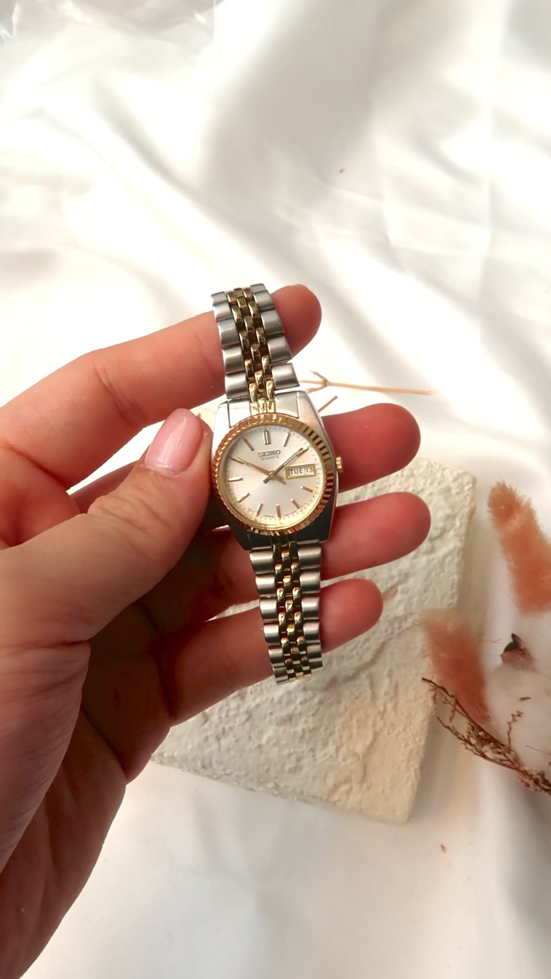 S. Daydate Round Dial with Two Tone Chain Watch