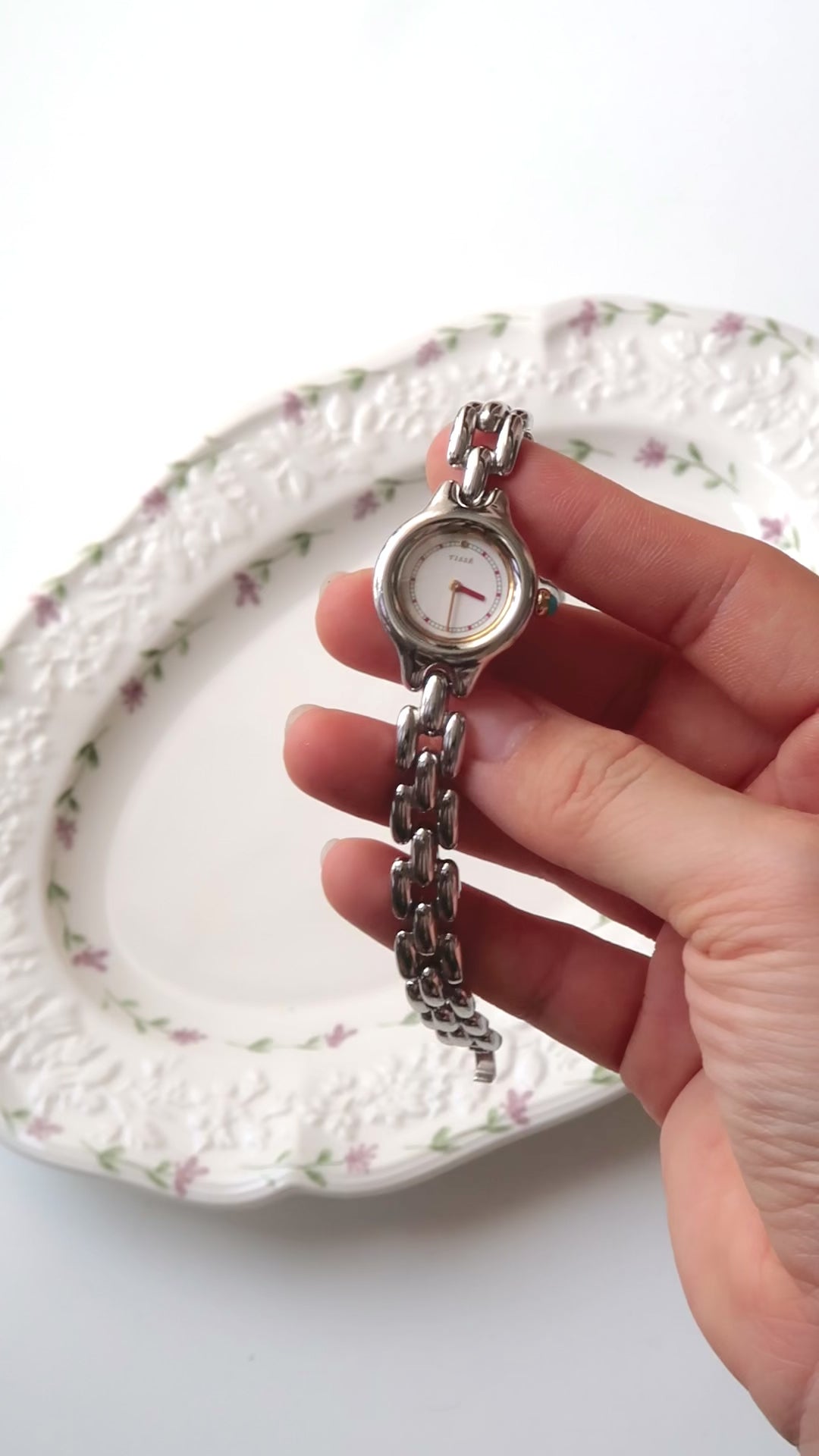 S. Tisse White Round Dial Silver Chain Watch