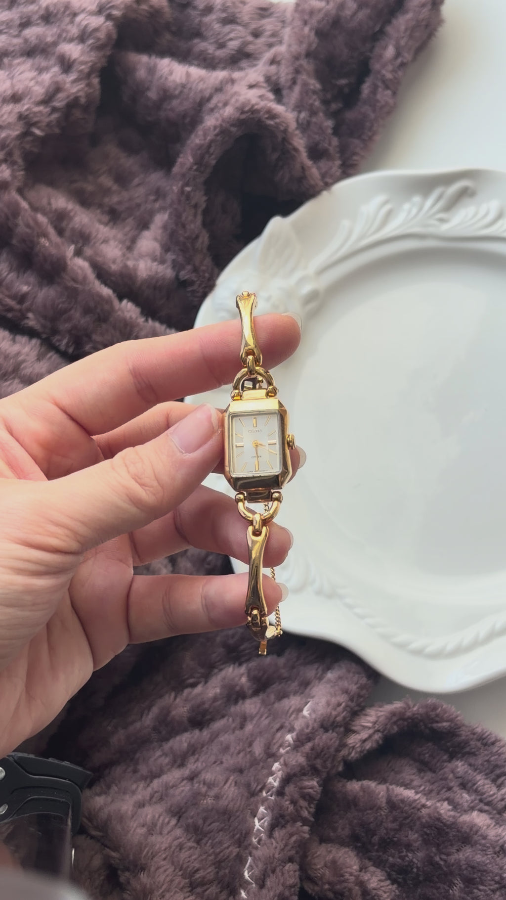 CTZ. Cletia Rect Silver Dial Gold Chain Watch
