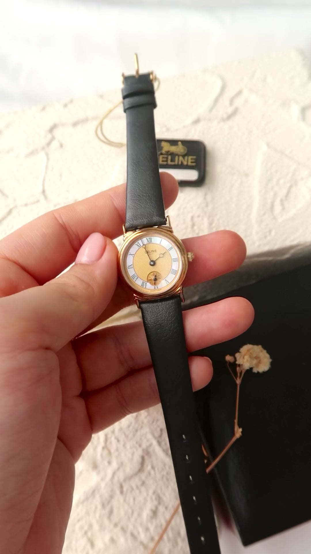 [NEW IN BOX] CLN Gold MOP Round Dial with Black Leather Strap Watch
