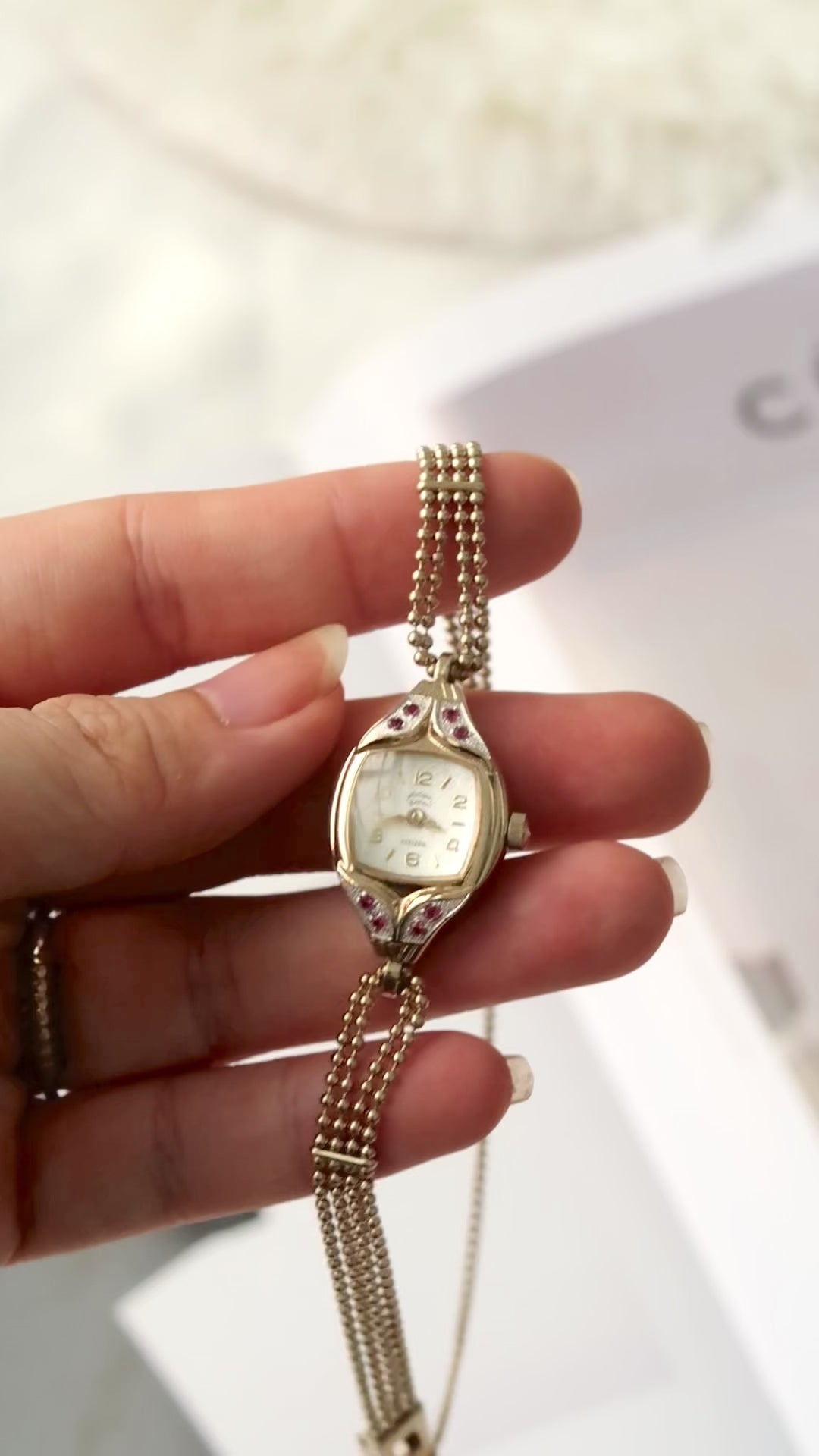 CTZ. Antique Review Pink Red Frame with Gold Beads Chain Watch